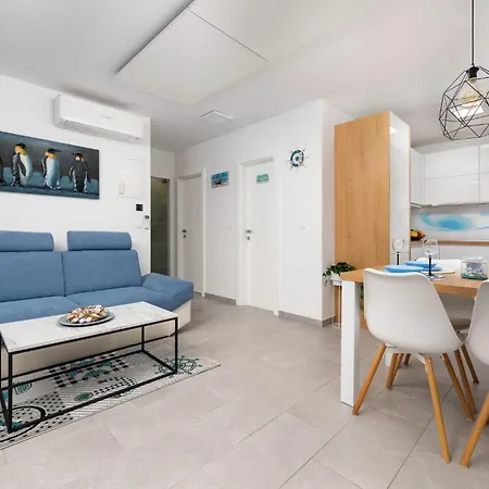 Apartament Taja *